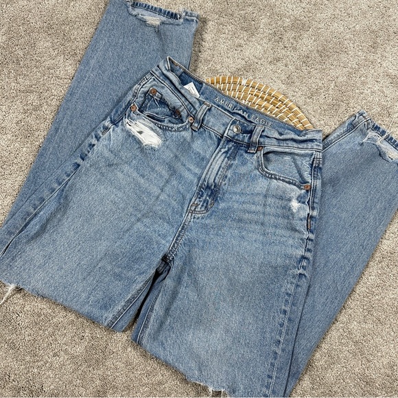 American Eagle Strigid Ripped Highest Waist Rise Baggy Straight Jeans 0 Short - Picture 2 of 15